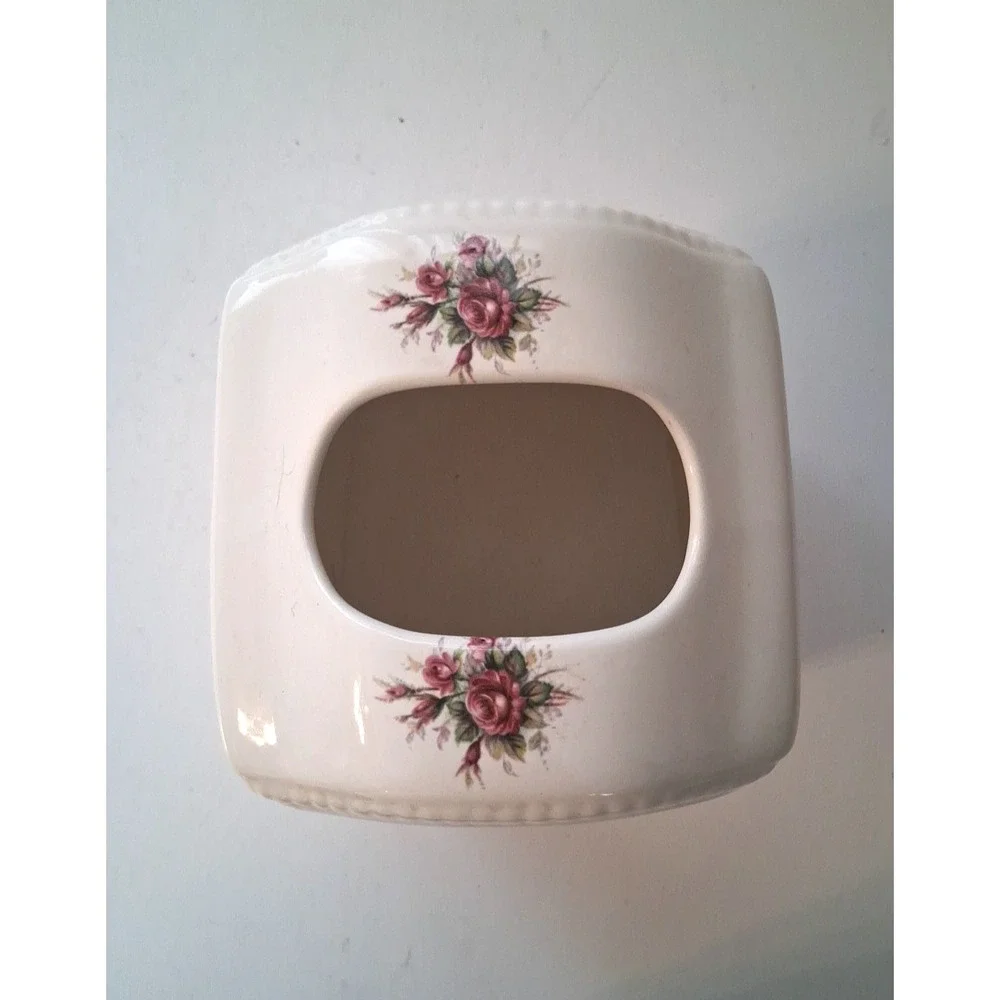 VTG Tissue Box Cover Floral Cottagecore Athena California Pottery USA made